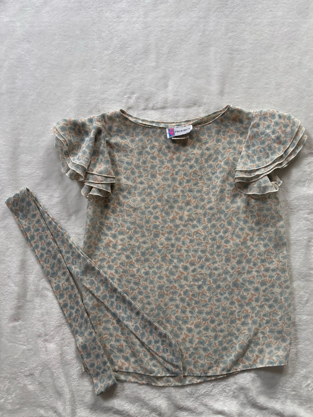 Vintage 80’s short sleeve floral blouse